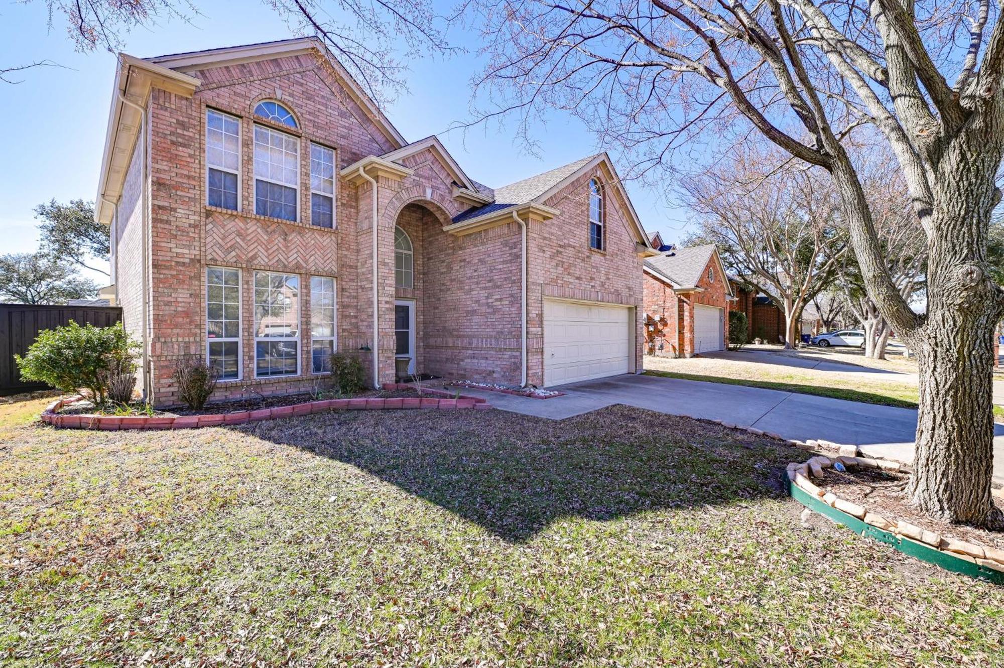 Spacious Frisco Family Home Fenced Yard And Office! Exterior photo